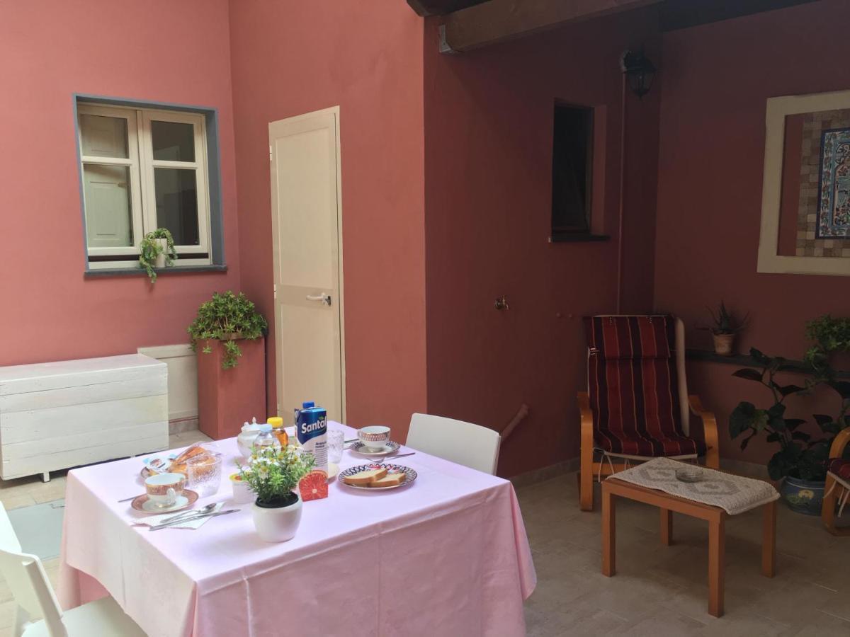 Affittacamere Juighissa Leonora Οριστάνο Εξωτερικό φωτογραφία